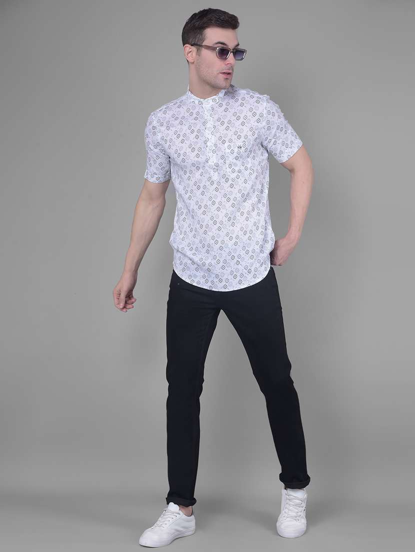 men mid rise denim solid jeans - 20586024 -  Standard Image - 4