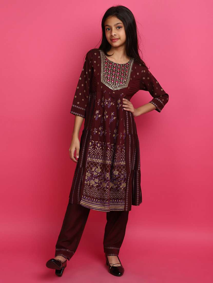 maroon cotton blend suit set - 20589505 -  Standard Image - 1