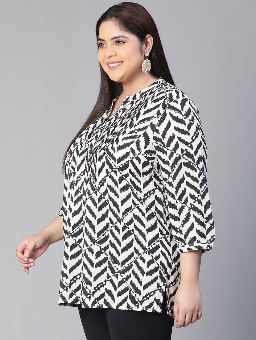plus size women printed straight top - 20592335 -  Standard Image - 1