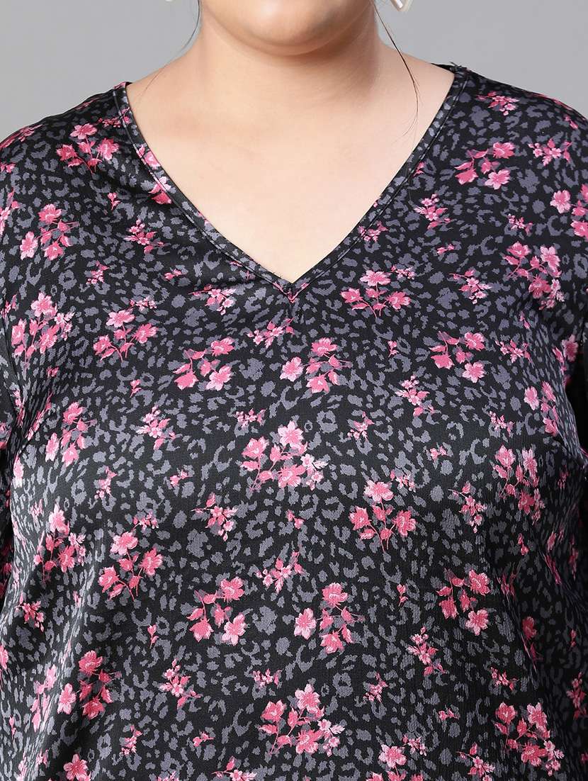 plus size women printed straight top - 20592384 -  Standard Image - 6