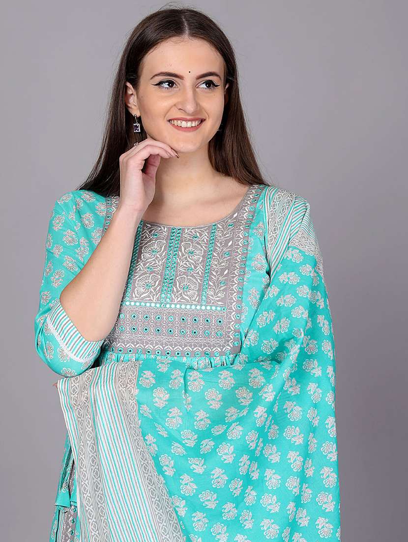 light blue embroidered work printed suit set - 20594413 - Standard Image - 4