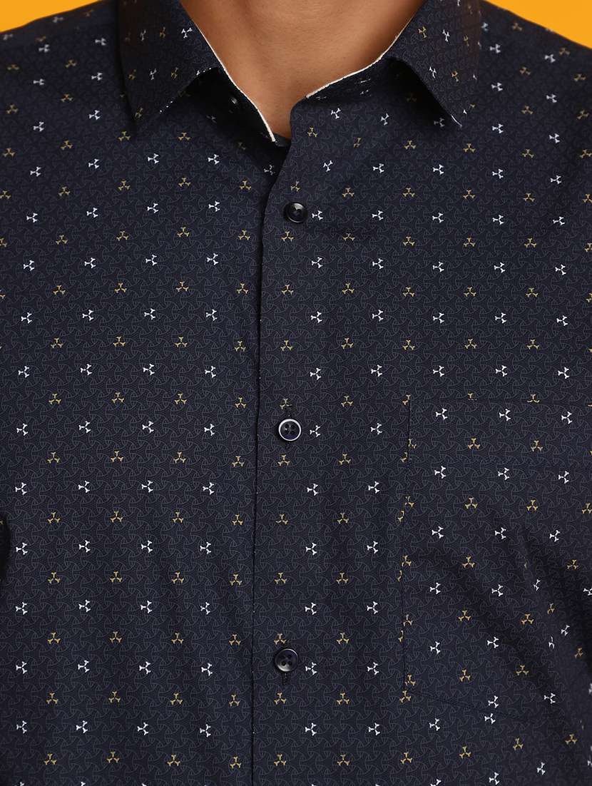 men navy blue printed formal shirt - 20594905 -  Standard Image - 4