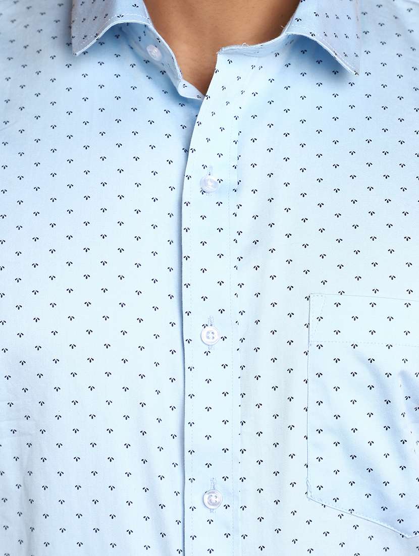 men light blue micro printed formal shirt - 20594919 -  Standard Image - 4
