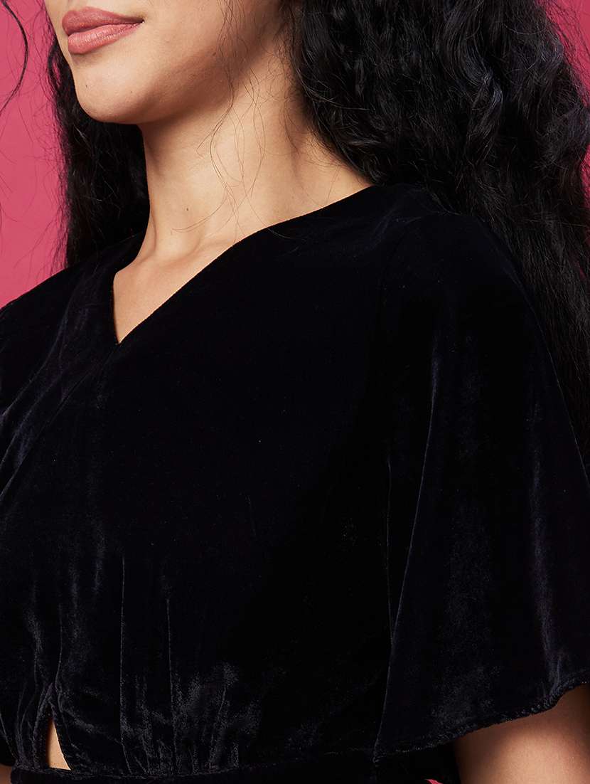 black solid regular top - 20600257 -  Standard Image - 4