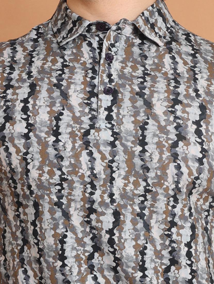 multi colored printed short sleeve polo t-shirt - 20601452 - Standard Image - 4