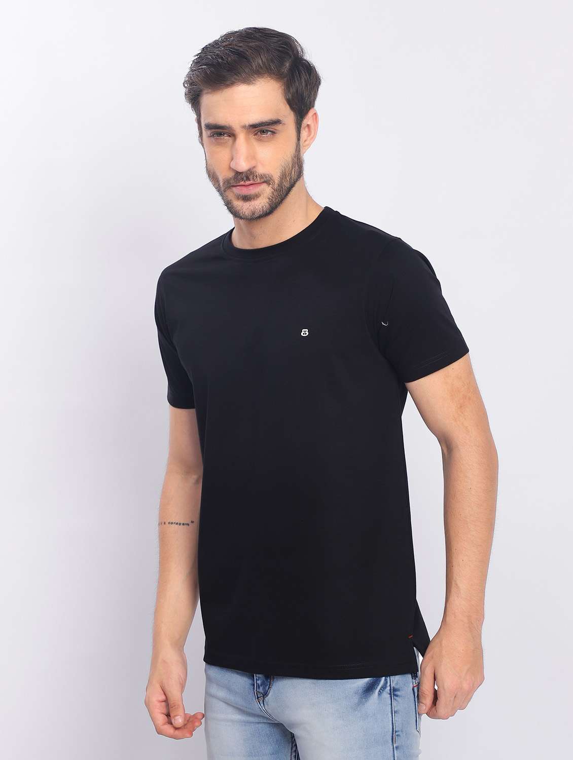 black plain short sleeve t-shirt - 20601548 -  Standard Image - 1