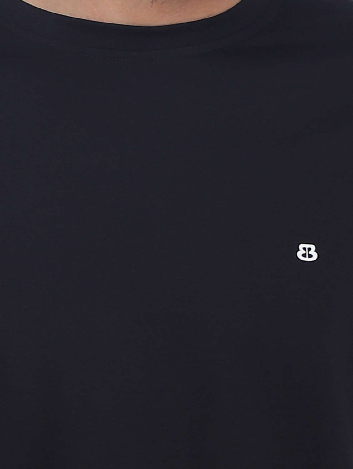 black plain short sleeve t-shirt - 20601548 -  Standard Image - 4