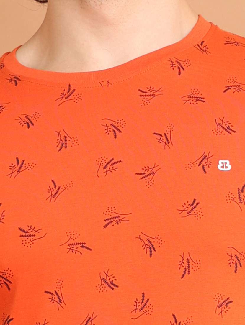 men orange printed round neck t-shirt - 20601601 -  Standard Image - 4