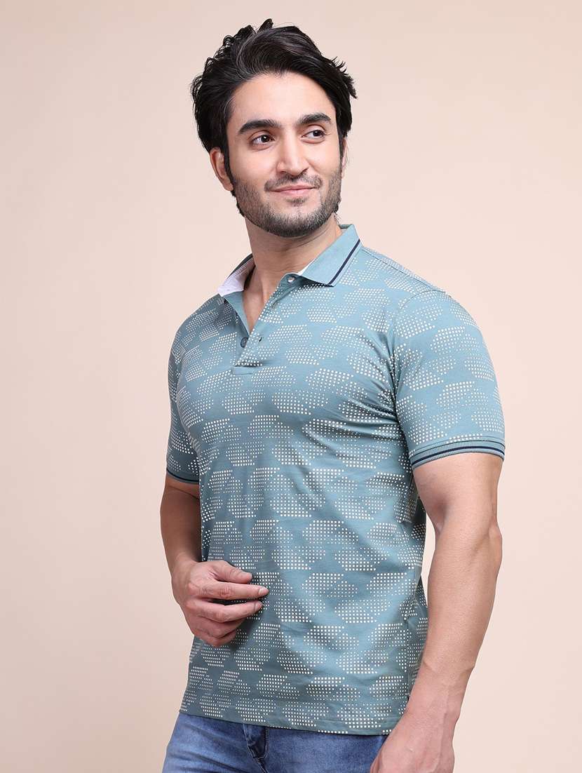 man printed  t-shirt - 20601602 -  Standard Image - 1