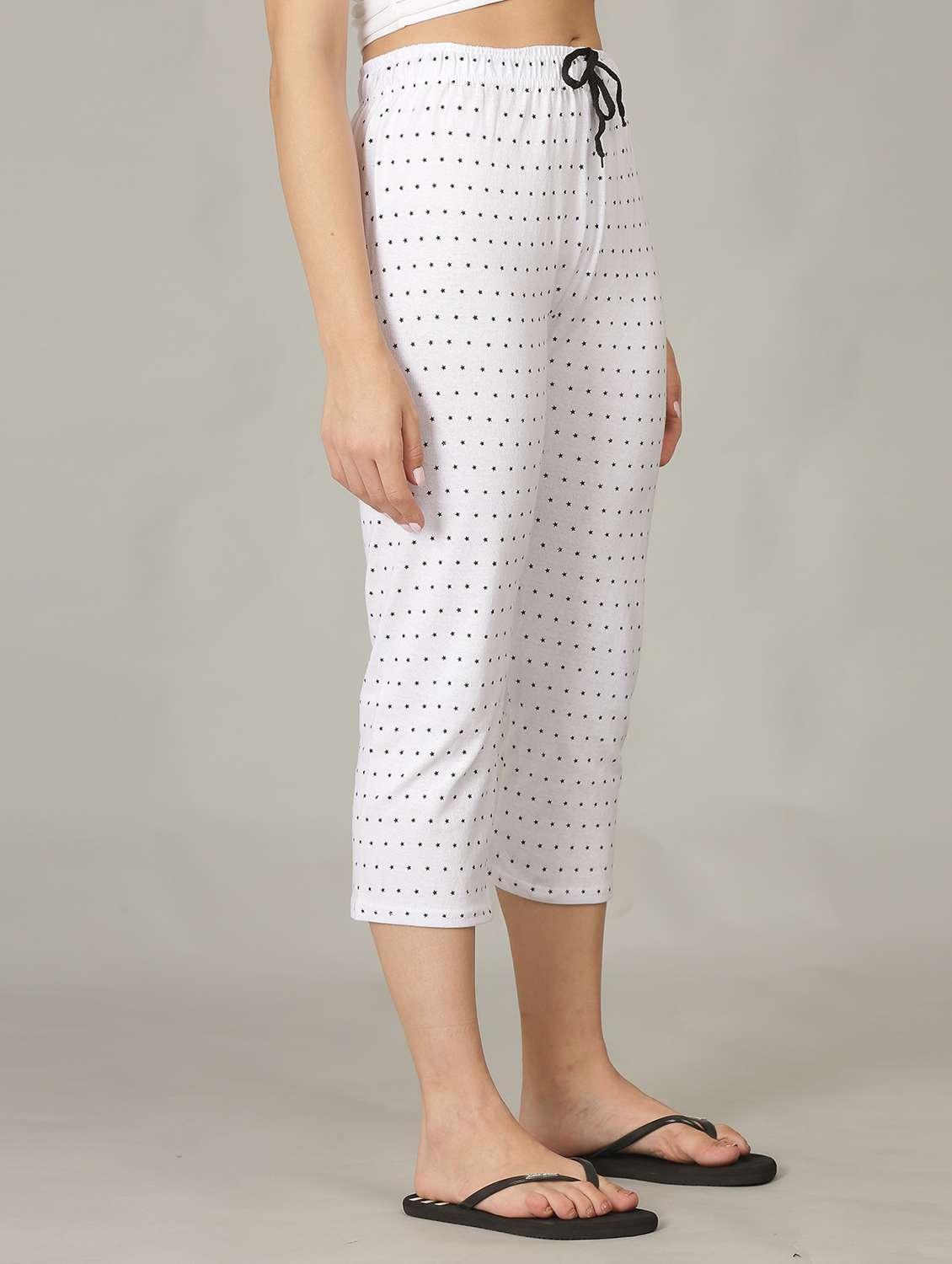 women white cotton printed capri - 20602102 -  Standard Image - 1