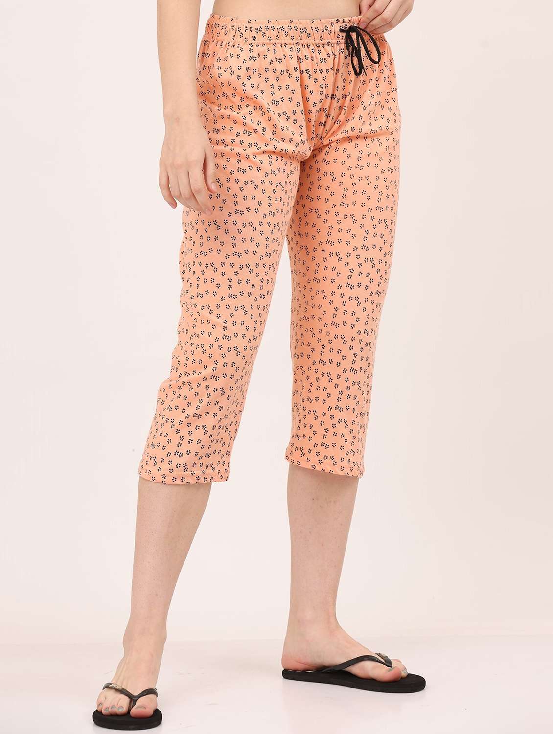 women peach floral print cotton capri