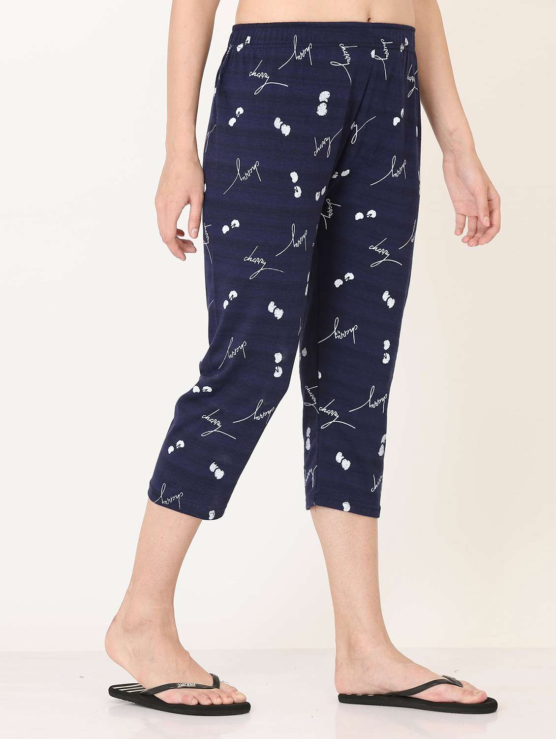 women navy blue printed cotton capri