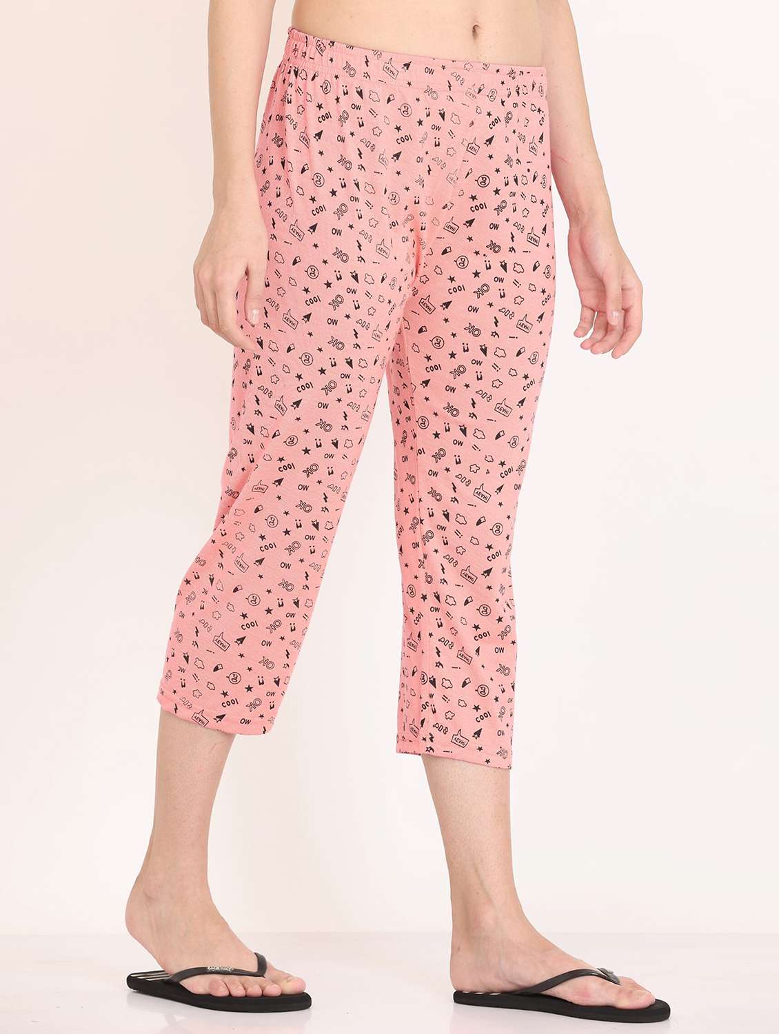 women peach printed cotton capri - 20602204 -  Standard Image - 1