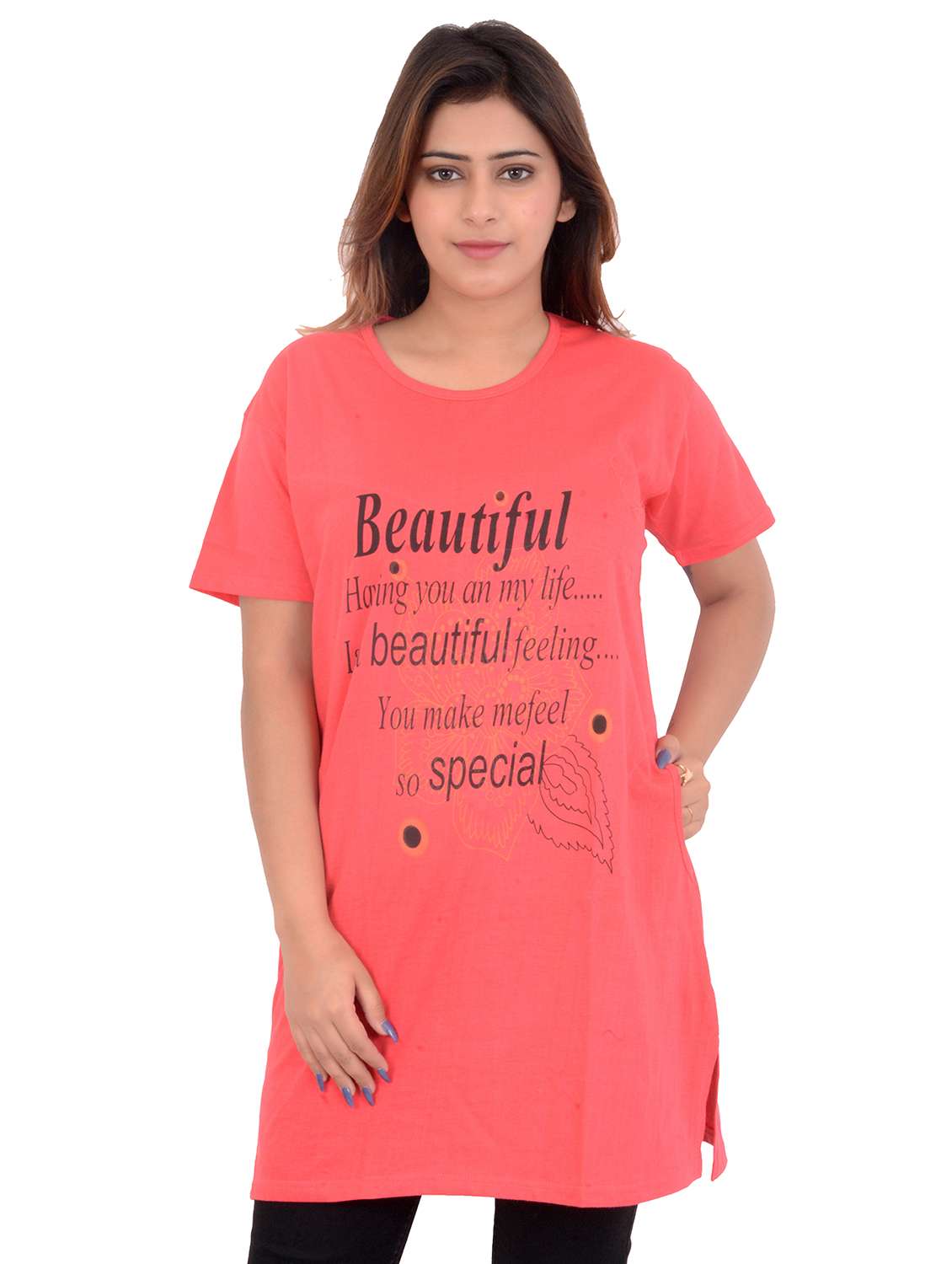 women round neck typographic printed regular t-shirt