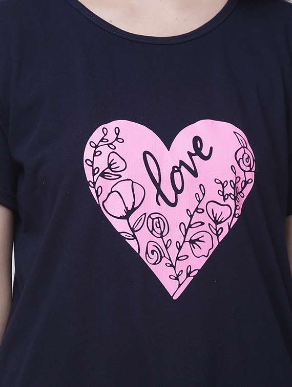 women round neck typographic printed regular t-shirt - 20602587 -  Standard Image - 4