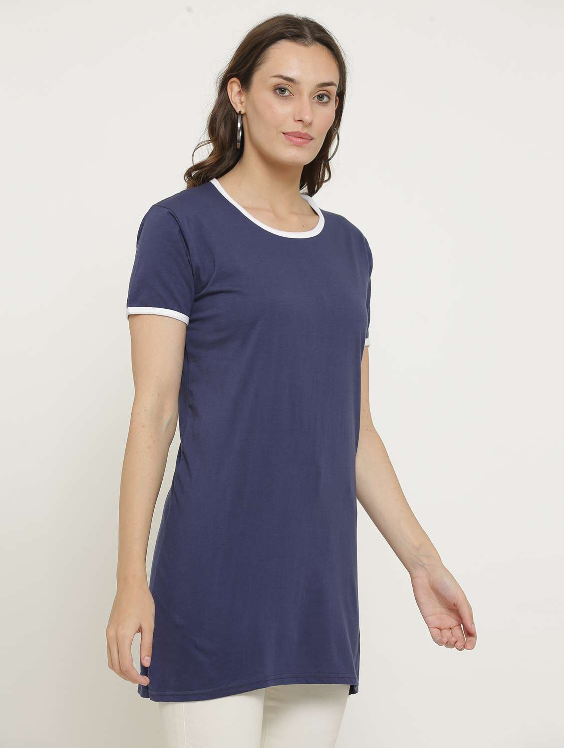 women round neck solid regular t-shirt - 20602615 -  Standard Image - 1