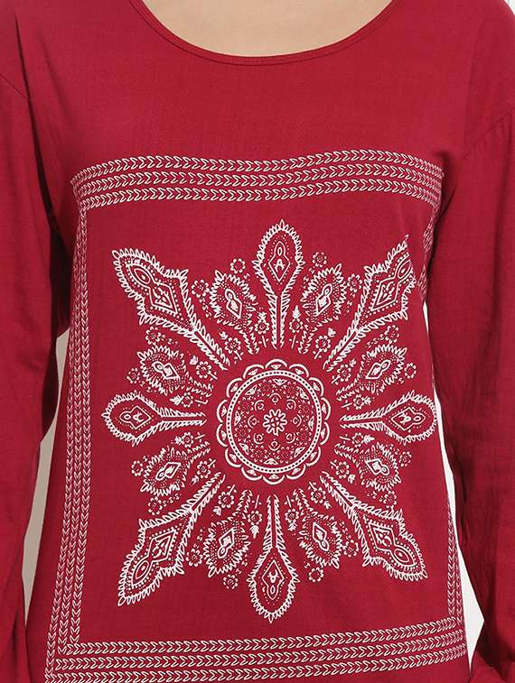 women round neck graphic printed regular t-shirt - 20602649 -  Standard Image - 4