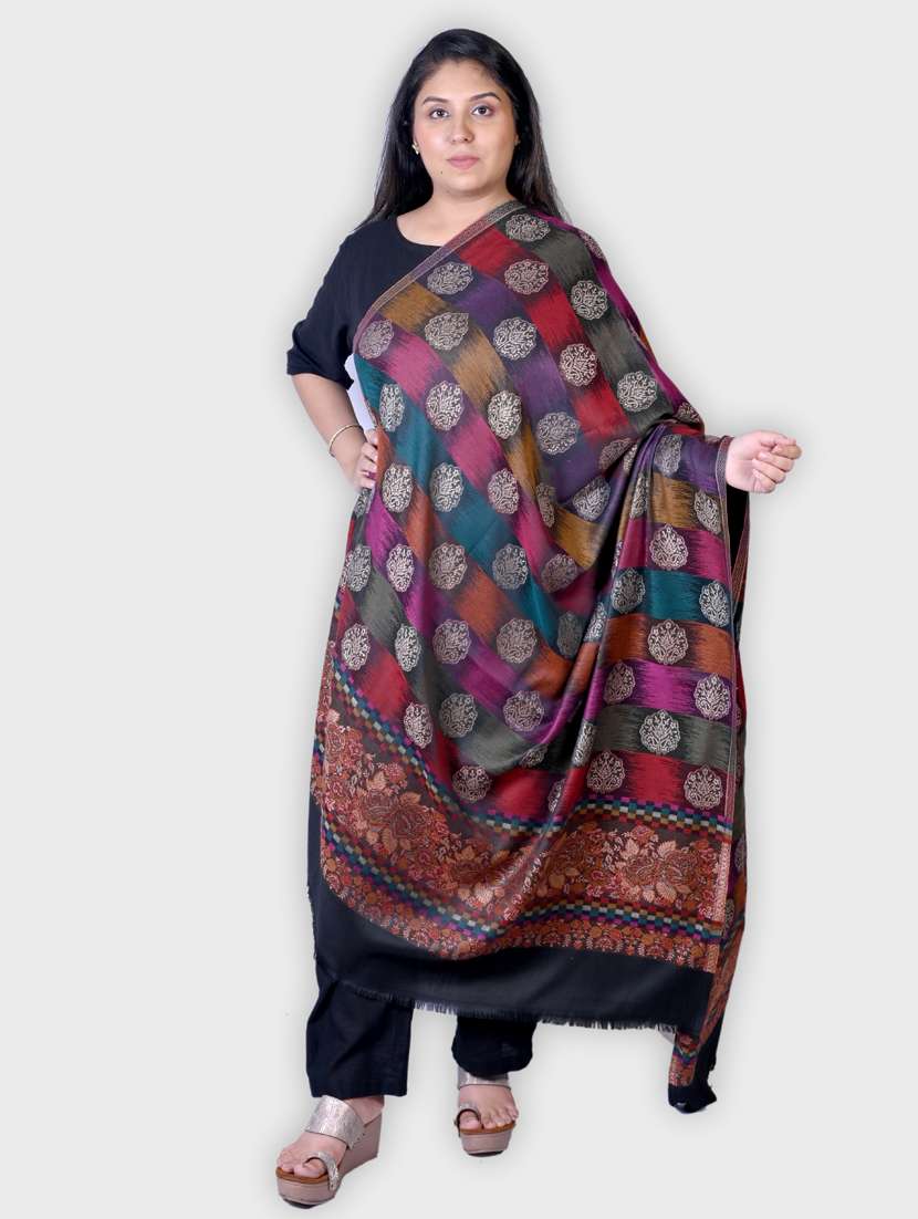 women self designed woolen shawl - 20605513 - Zoom Image - 0