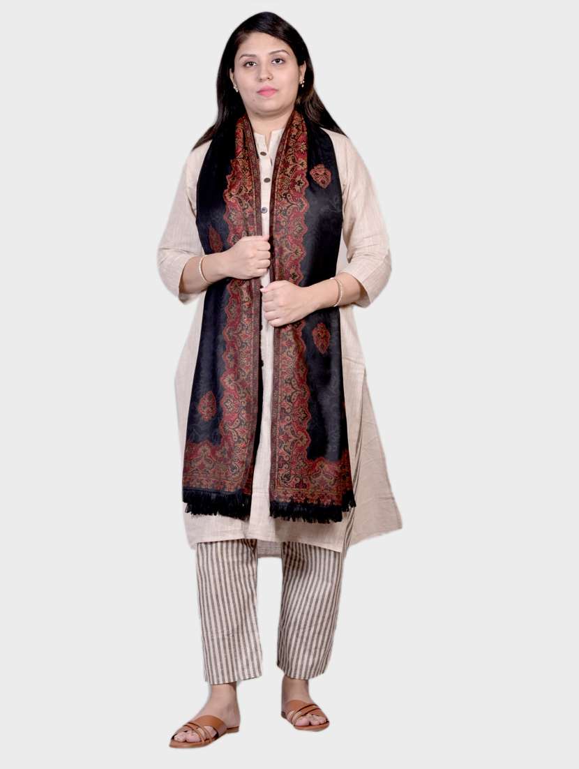 women self designed woolen shawl - 20605627 -  Standard Image - 1