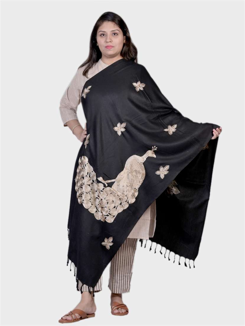 women embroidered woolen shawl - 20605640 -  Zoom Image - 0