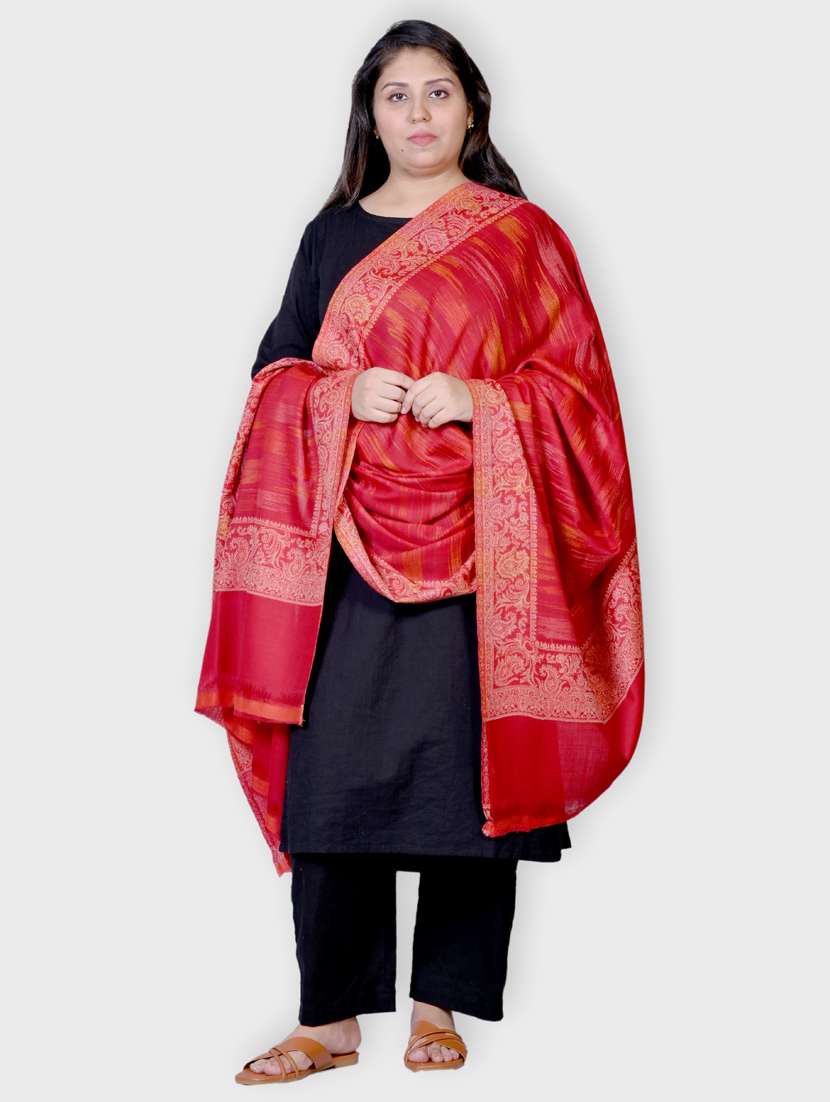 women self designed woolen shawl