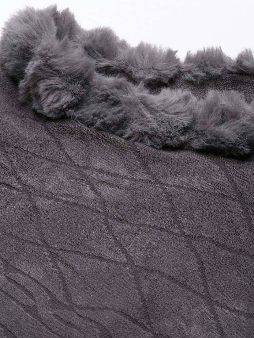 women grey self designed poncho - 20610595 -  Standard Image - 6