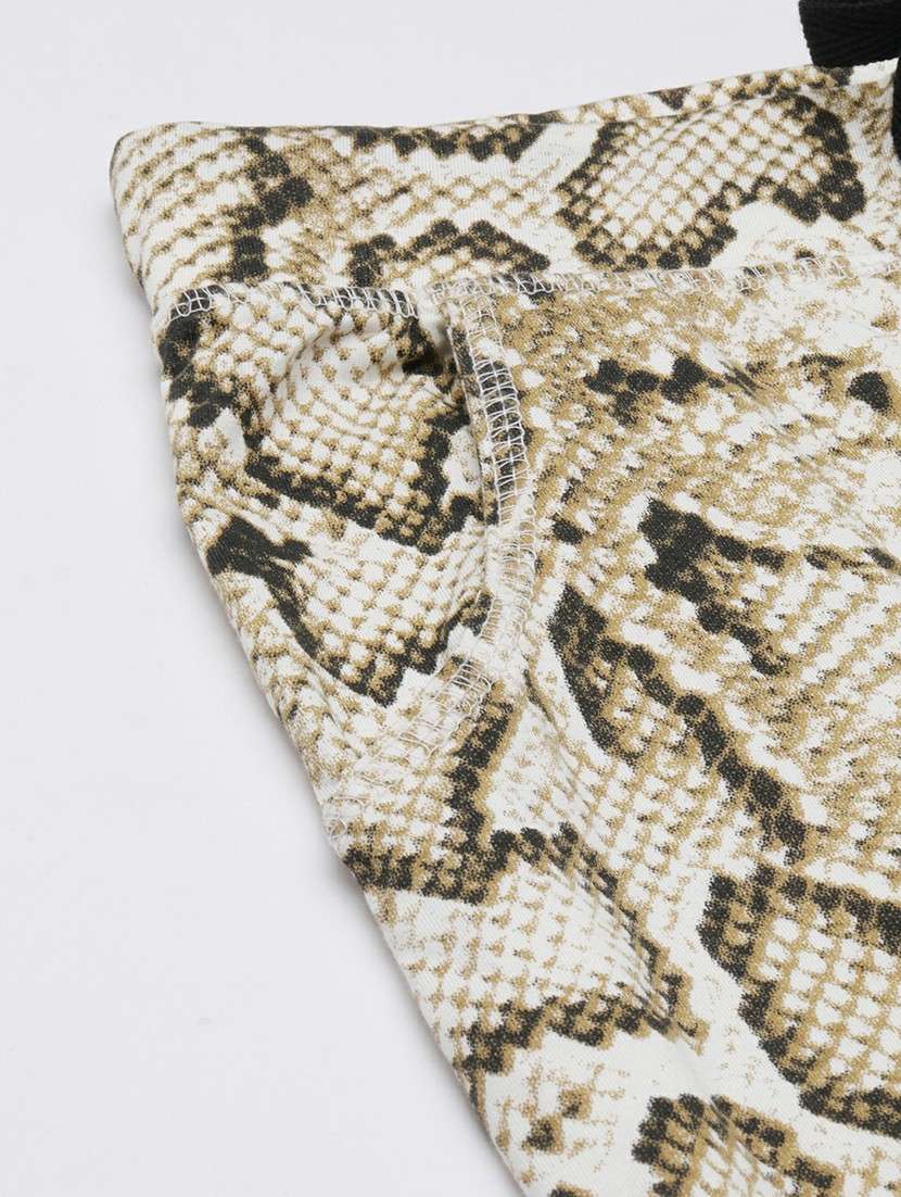 women high rise animal printed track pant - 20610733 -  Standard Image - 6