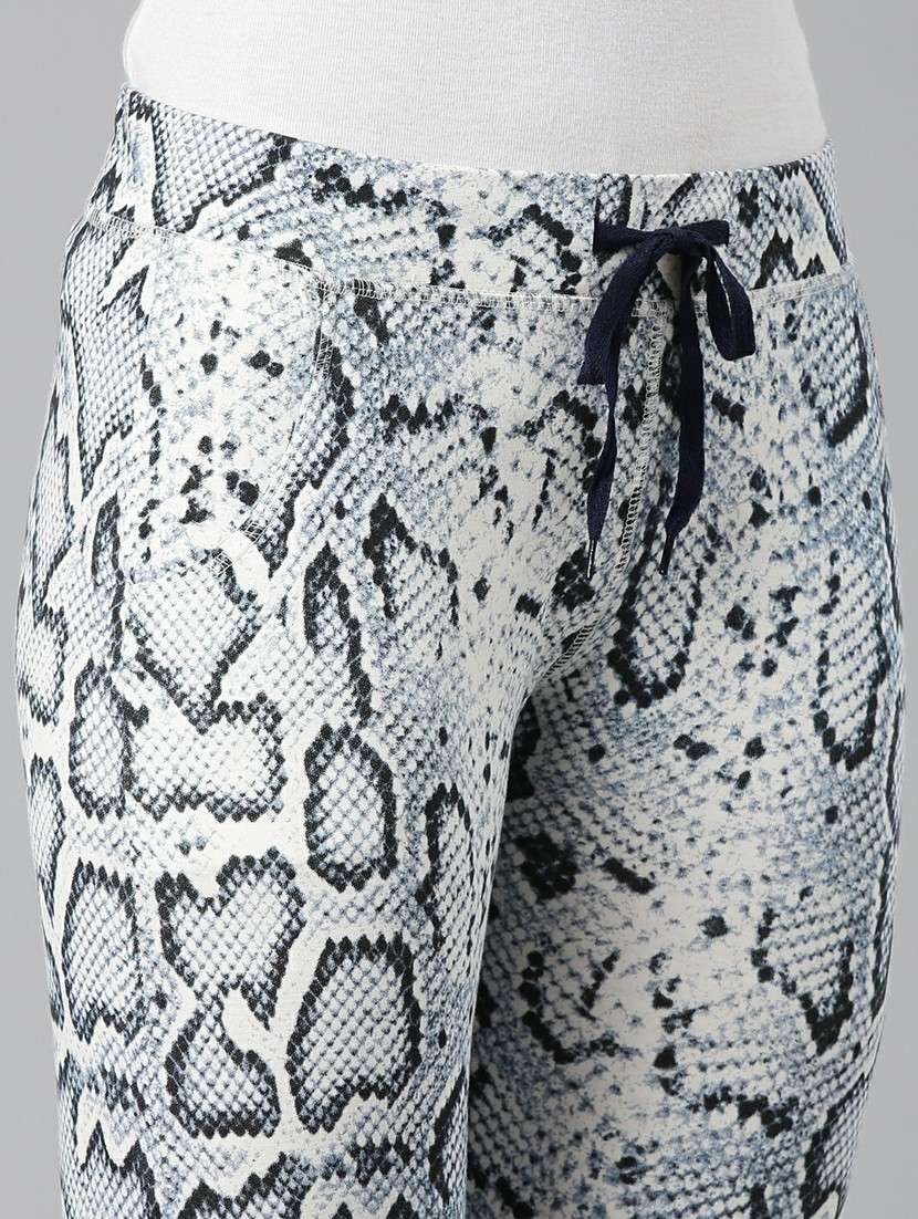 women high rise animal printed track pant - 20610734 -  Standard Image - 4
