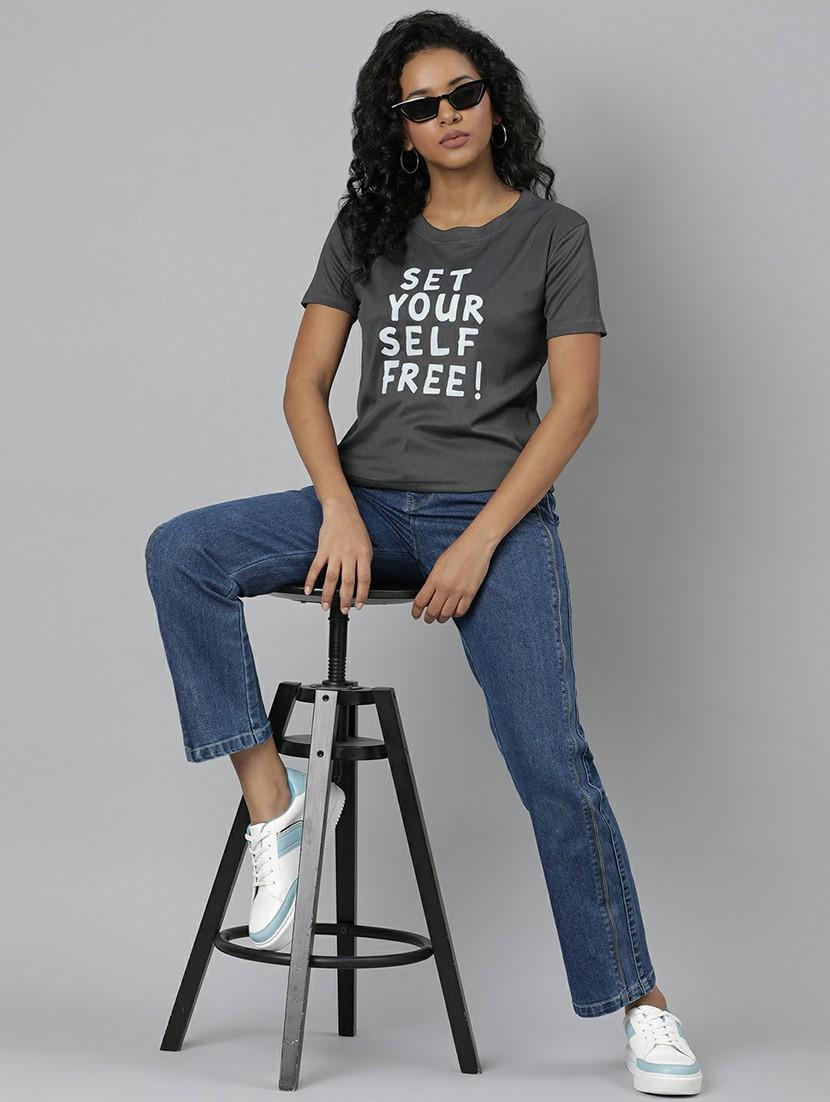 women grey typographic crop t-shirt - 20612588 - Standard Image - 4