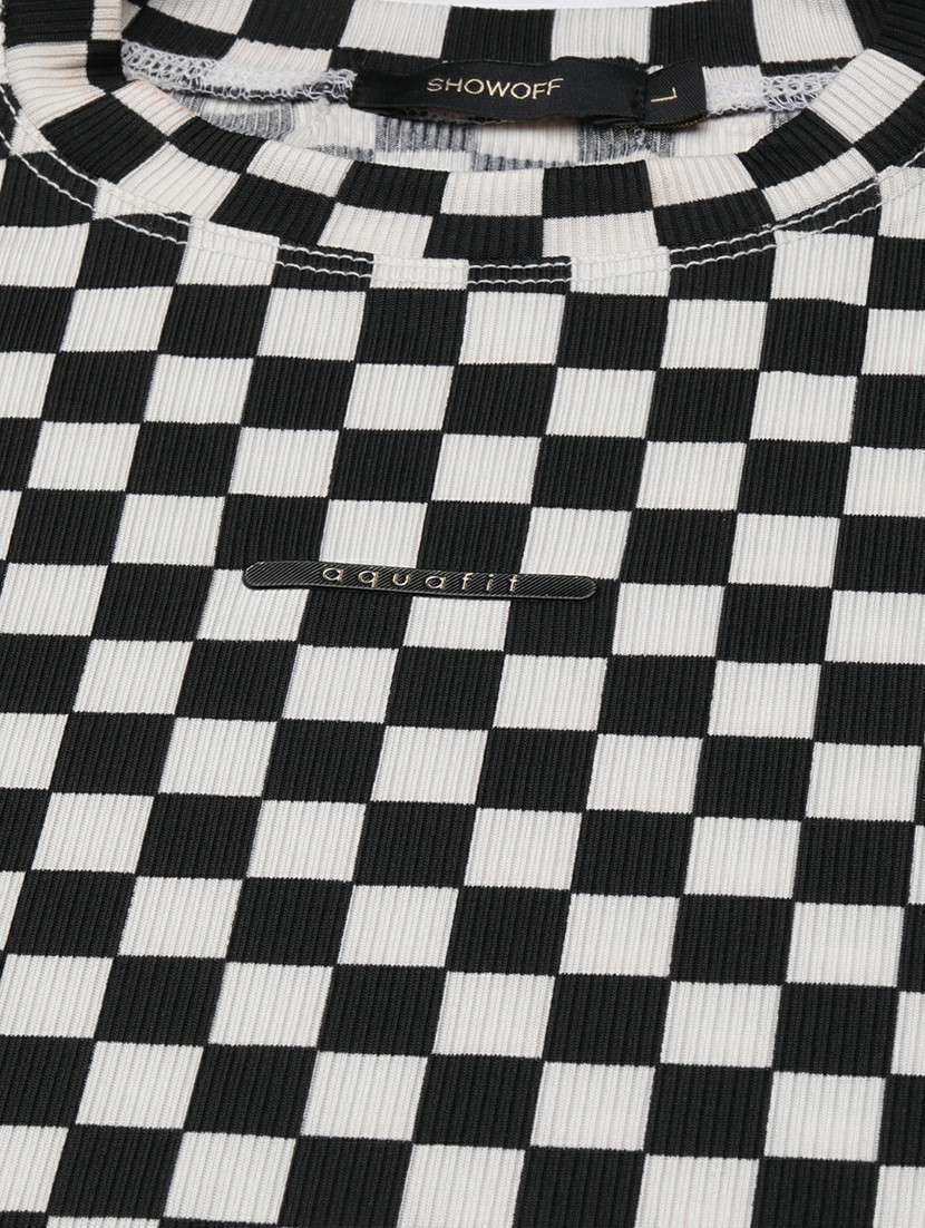 women black & white checkered t-shirt - 20612591 - Standard Image - 6
