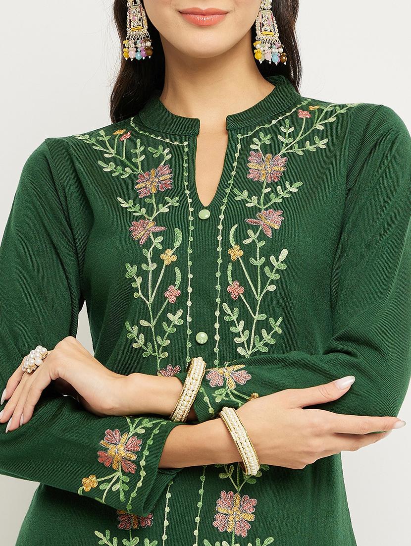 green embroidered detailed coord set - 20612616 - Standard Image - 4