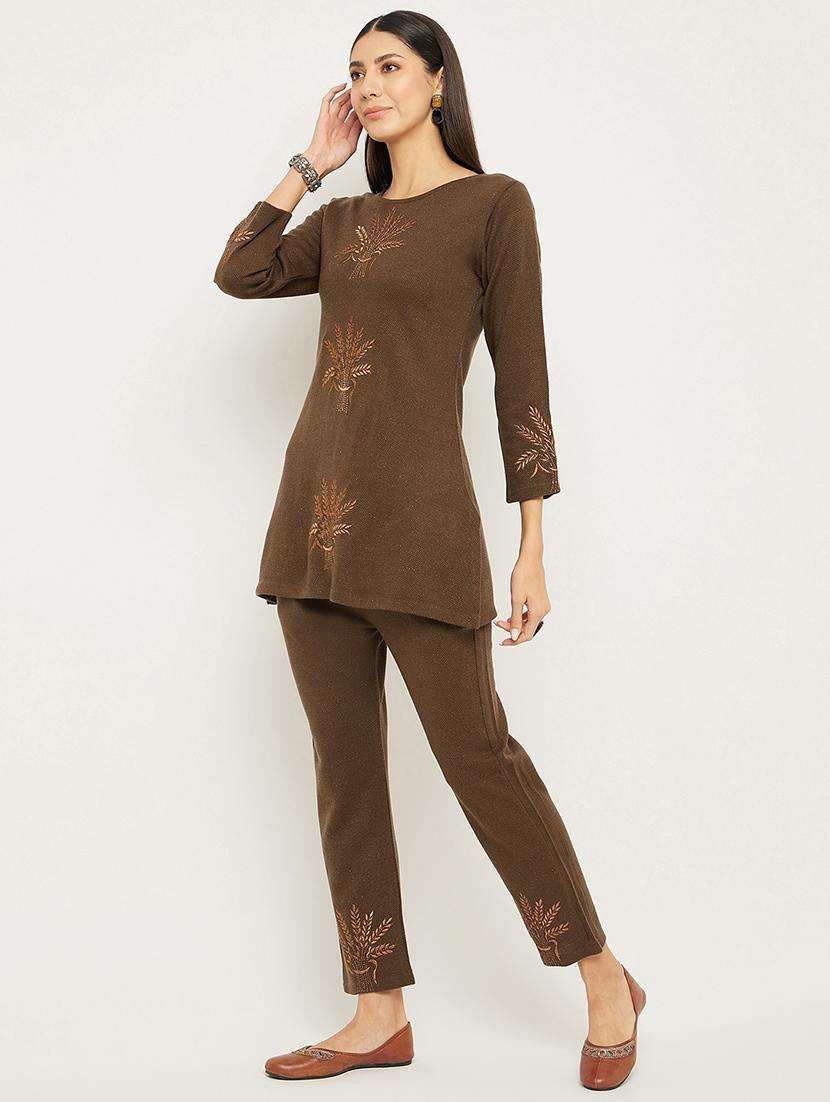 women embroidered long sleeve ethnic co-ord set - 20612621 -  Standard Image - 4