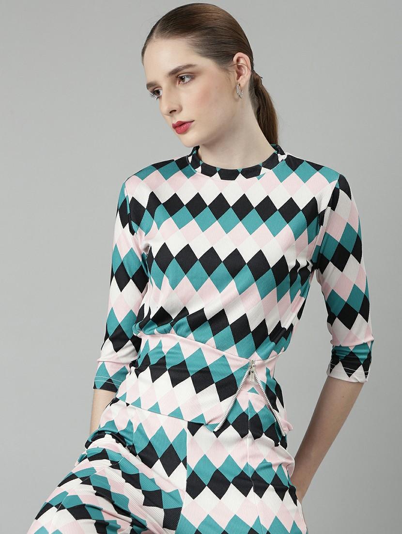 women checkered top and trouser co-ord set - 20612642 - Standard Image - 4