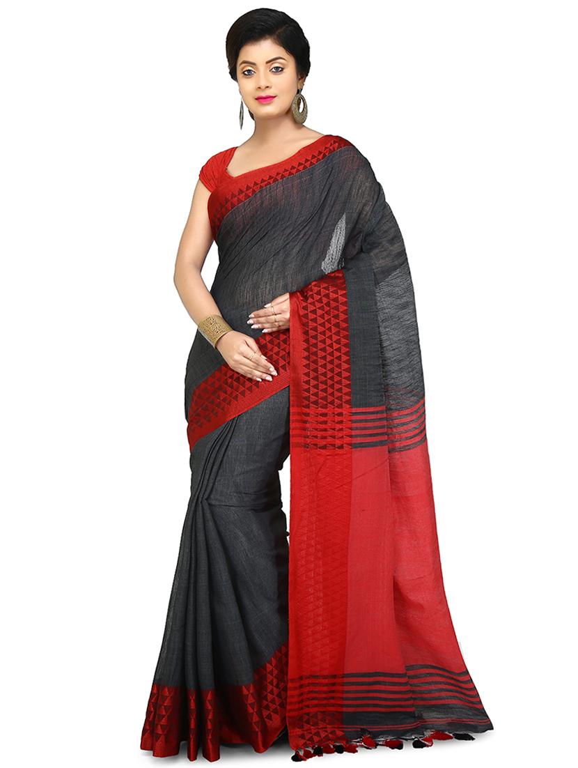 women grey & red handloom saree with blouse - 20613959 -  Zoom Image - 0
