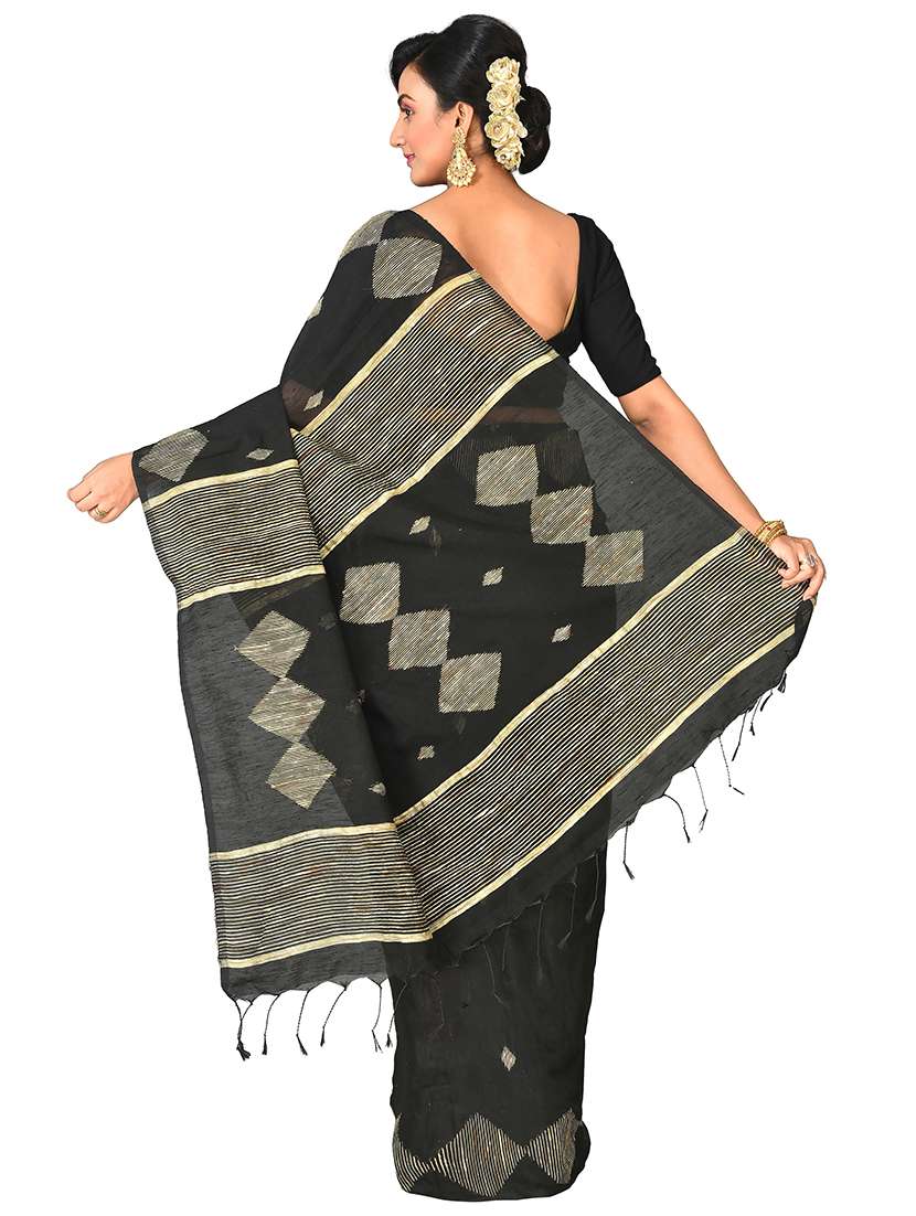 women geometric handloom saree with blouse - 20614167 -  Standard Image - 1