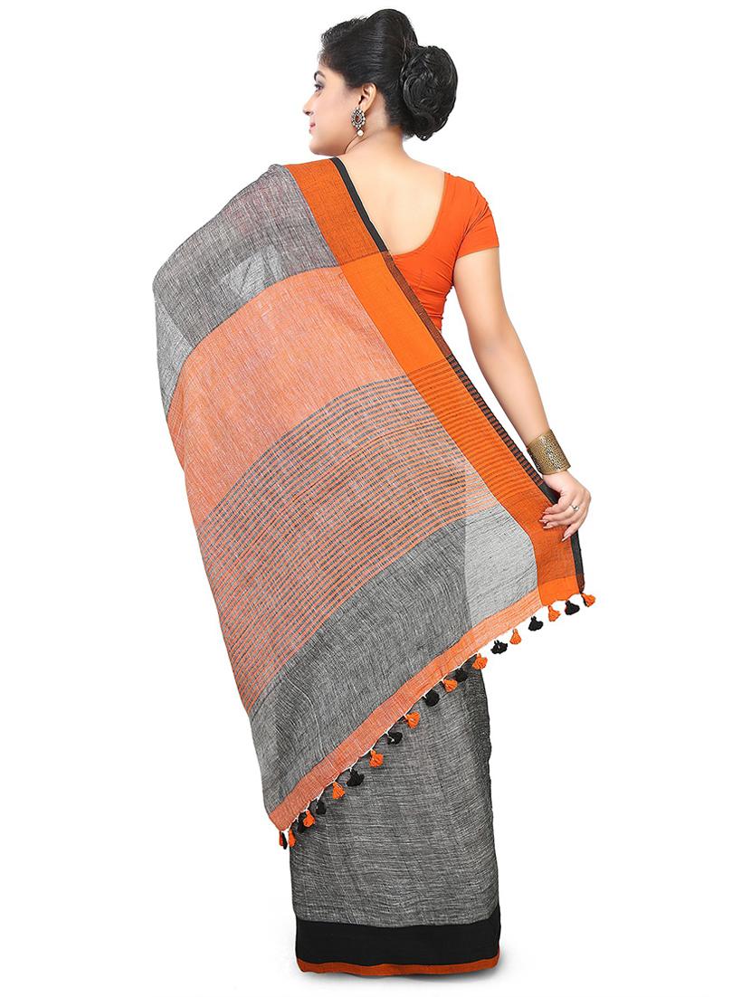 women grey solid handloom saree with blouse - 20614266 - Standard Image - 1