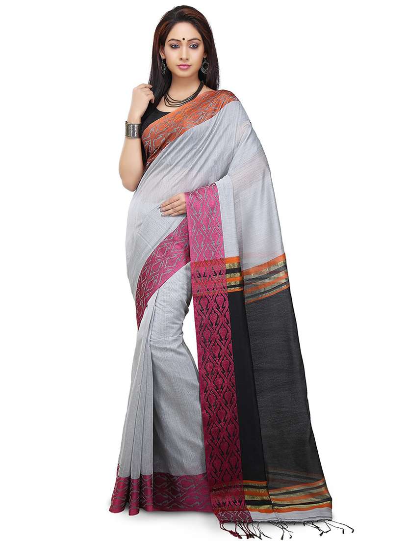 women grey & black solid handloom saree with blouse - 20614279 - Zoom Image - 0
