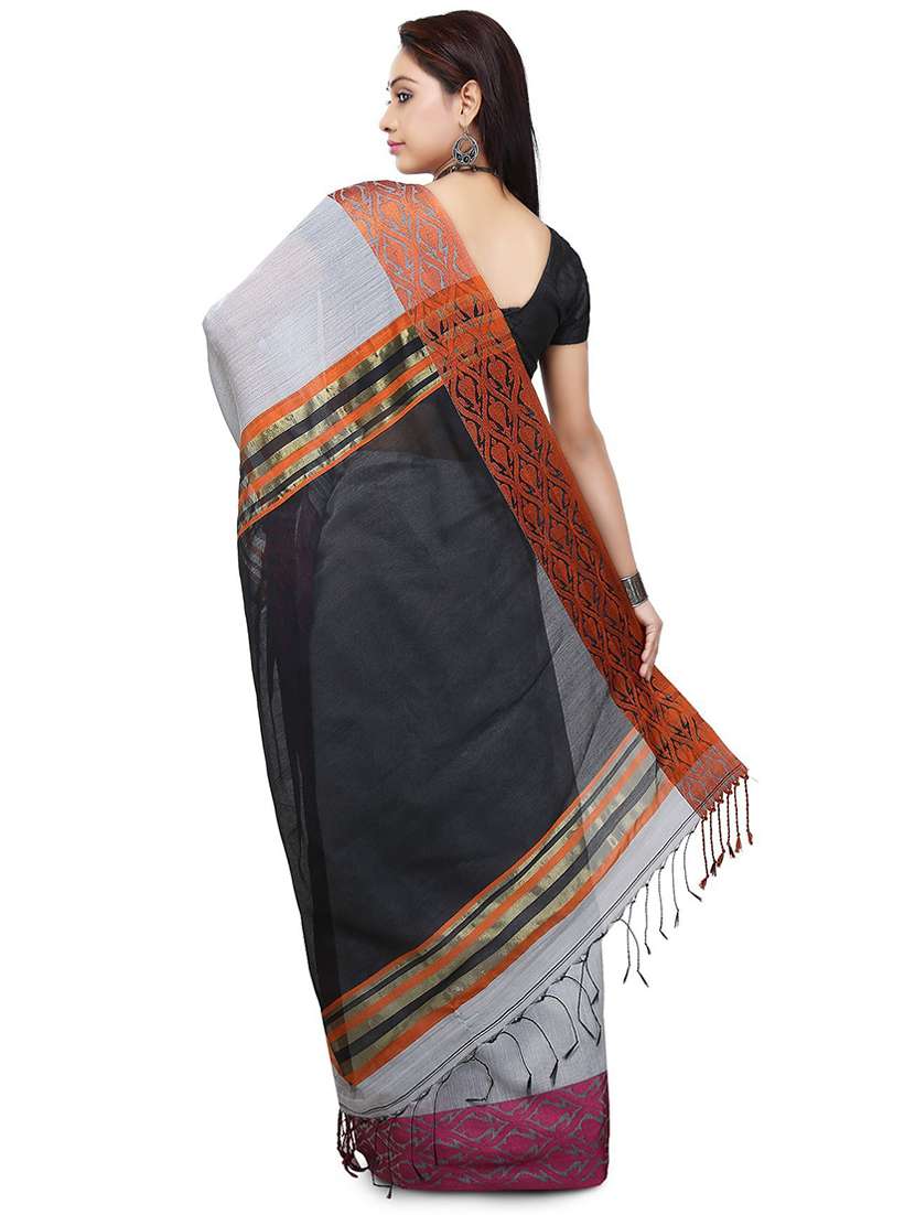 women grey & black solid handloom saree with blouse - 20614279 - Standard Image - 1