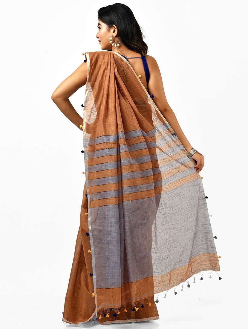 women brown solid handloom saree with blouse - 20614391 -  Standard Image - 1