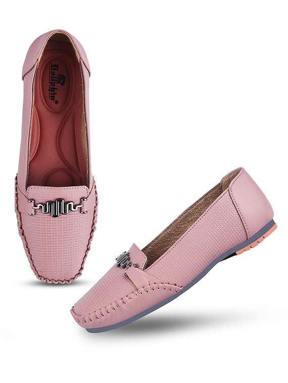 women mauve textured slip on loafer - 20614450 - Standard Image - 4