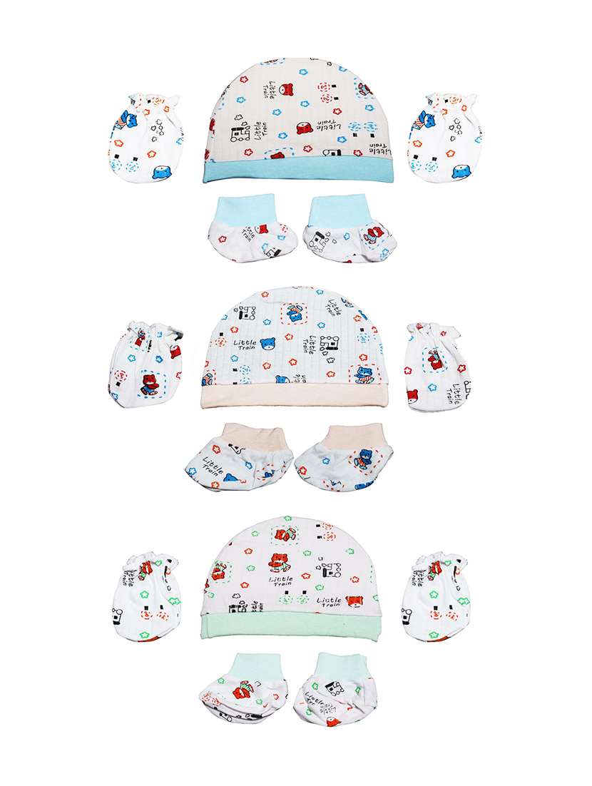 boys printed winter accessories set