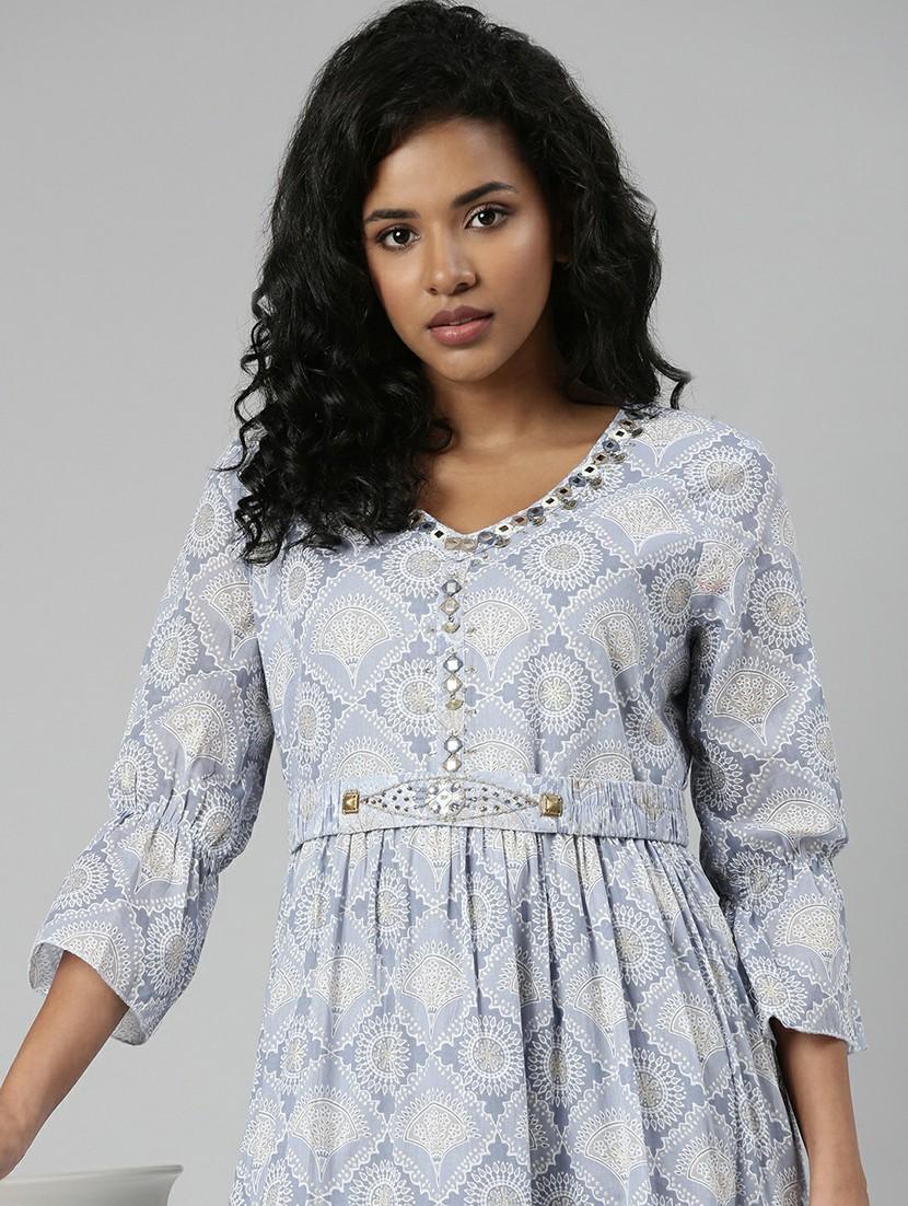 women blue printed v-neck tiered midi dress - 20643992 - Standard Image - 4