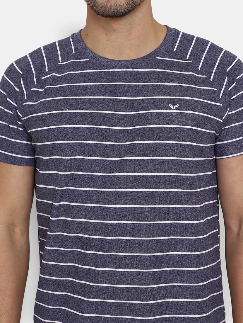 blue striped printed casual t-shirt - 20672464 - Standard Image - 4