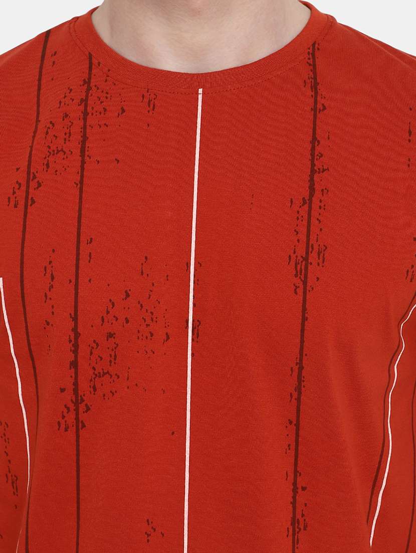 red striped printed casual t-shirt - 20672519 -  Standard Image - 4