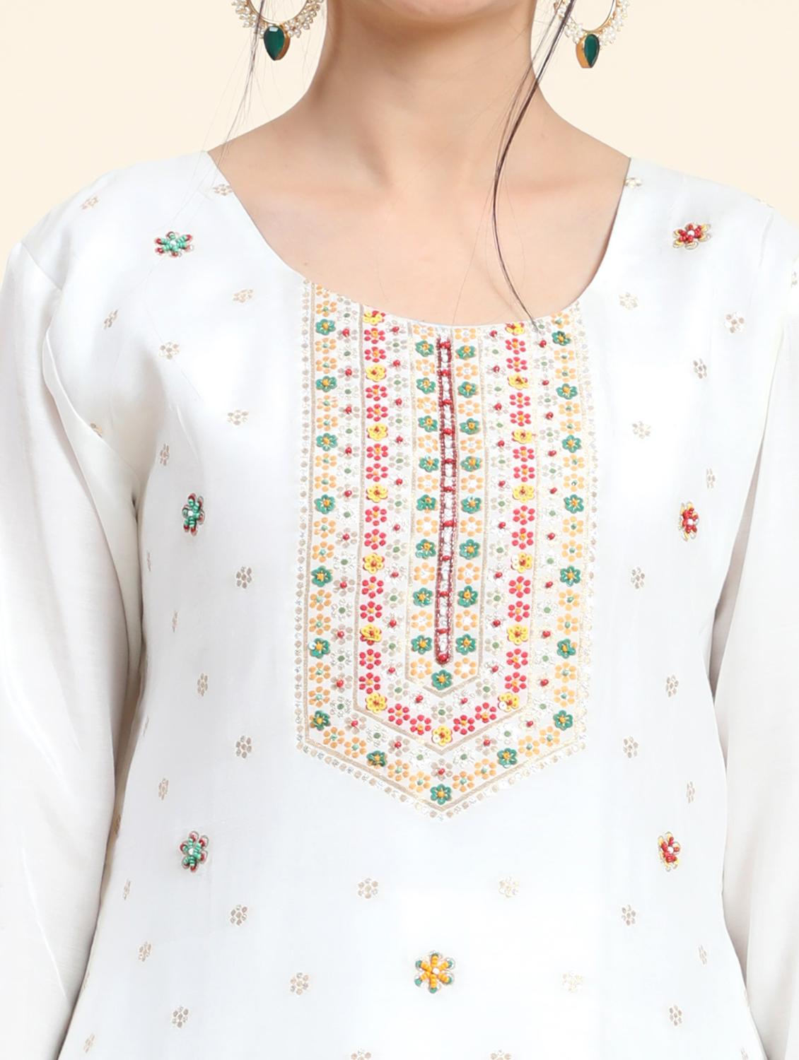 white three quarter sleeve kurta salwar set - 20683035 - Standard Image - 4