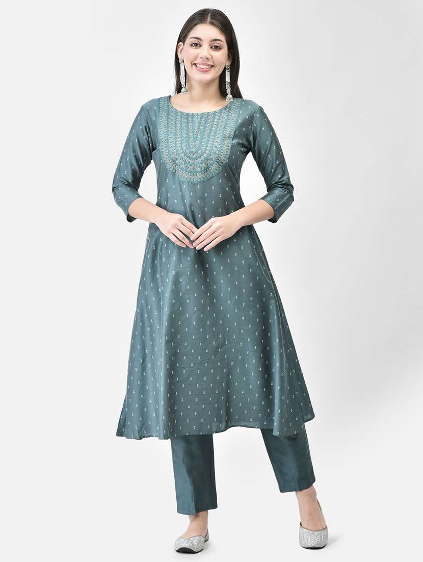 women printed three quarter sleeve a-line kurta