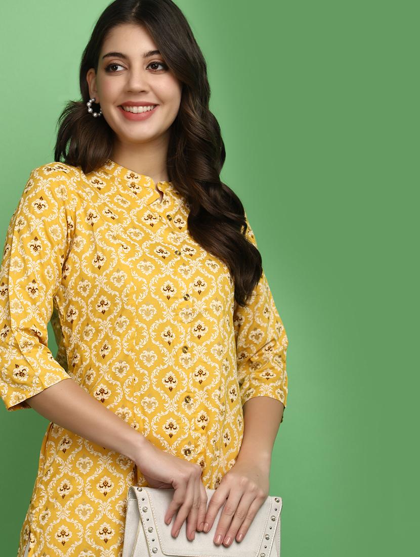 yellow three quarter sleeve straight kurta - 20686072 - Standard Image - 4