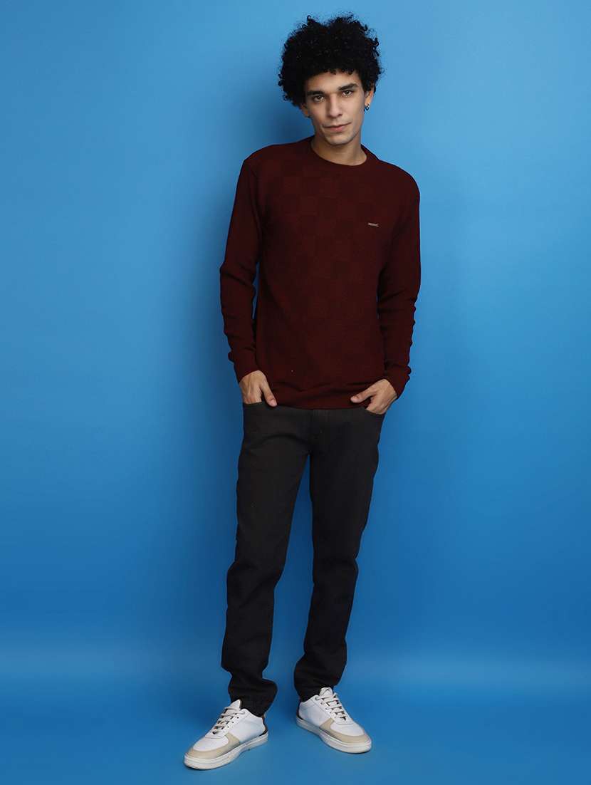 maroon self design round neck pullover - 20686836 - Standard Image - 4