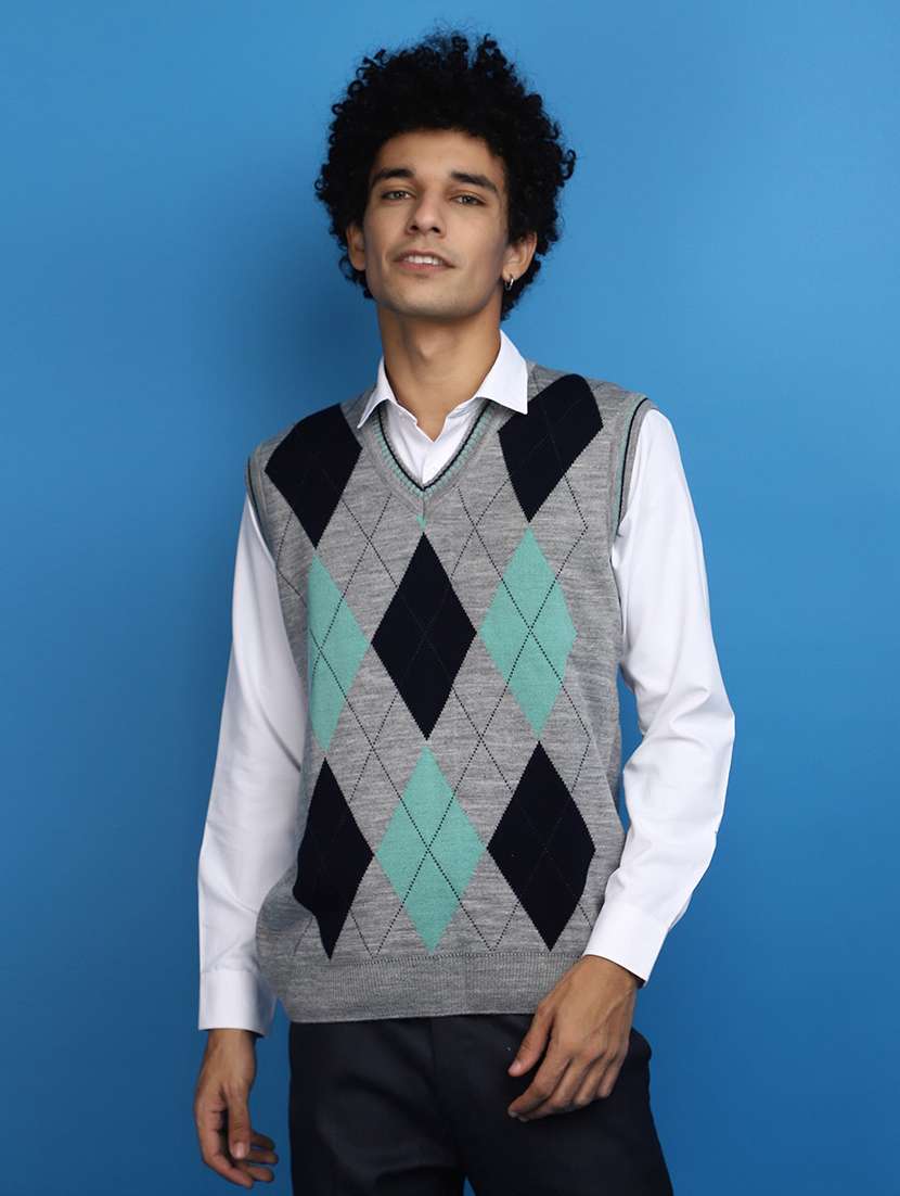 grey self design geometric print sleeveless v-neck pullover