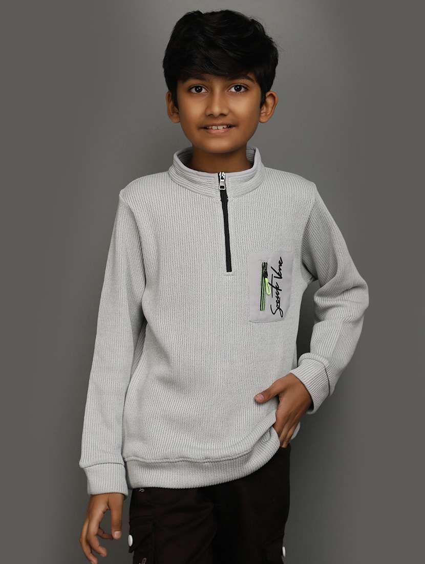boy long sleeves sweater
